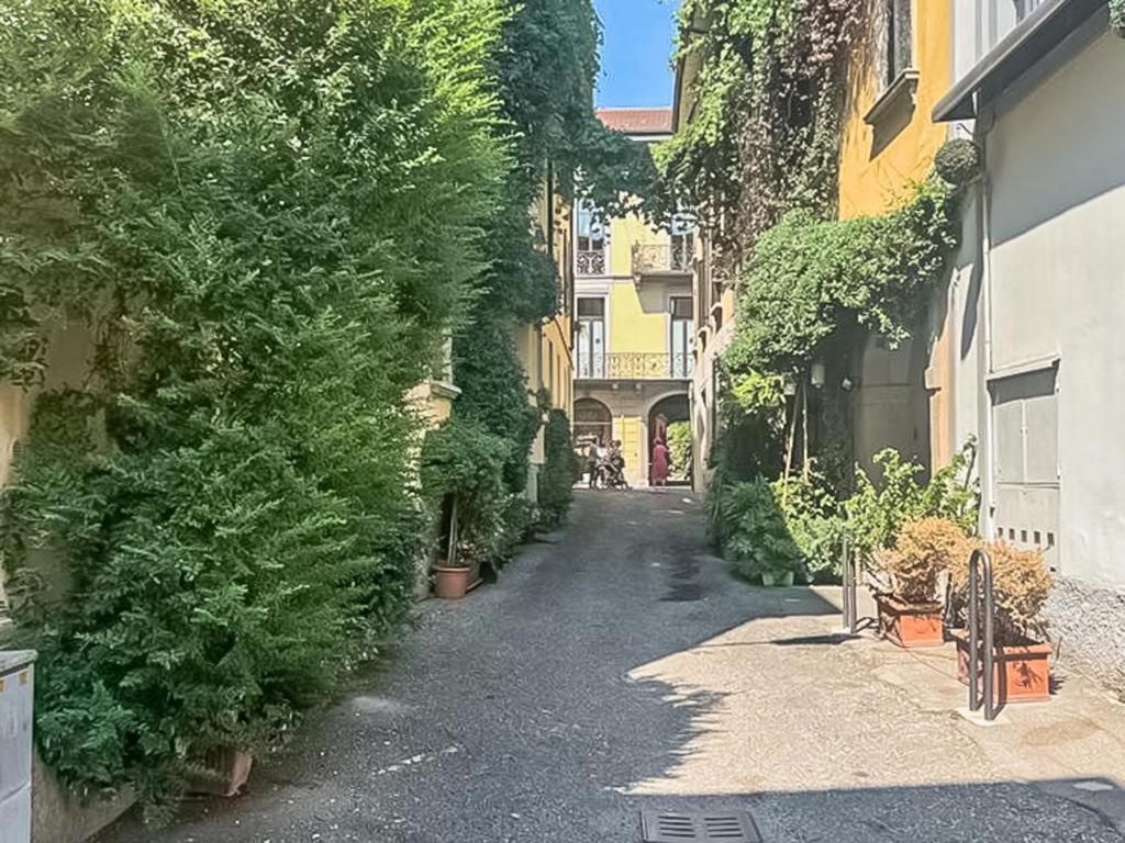 Thea - Centro Storico Bed and Breakfast Monza Exterior foto