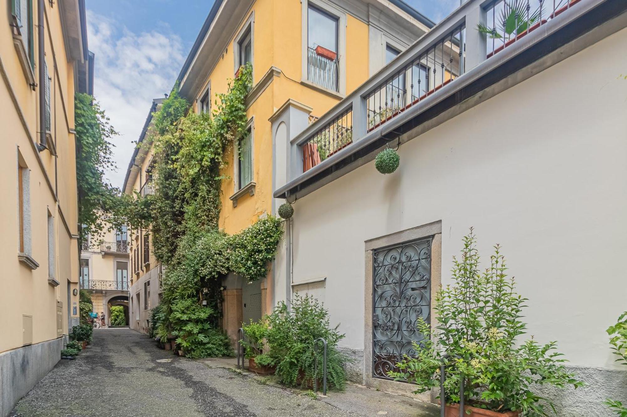 Thea - Centro Storico Bed and Breakfast Monza Exterior foto