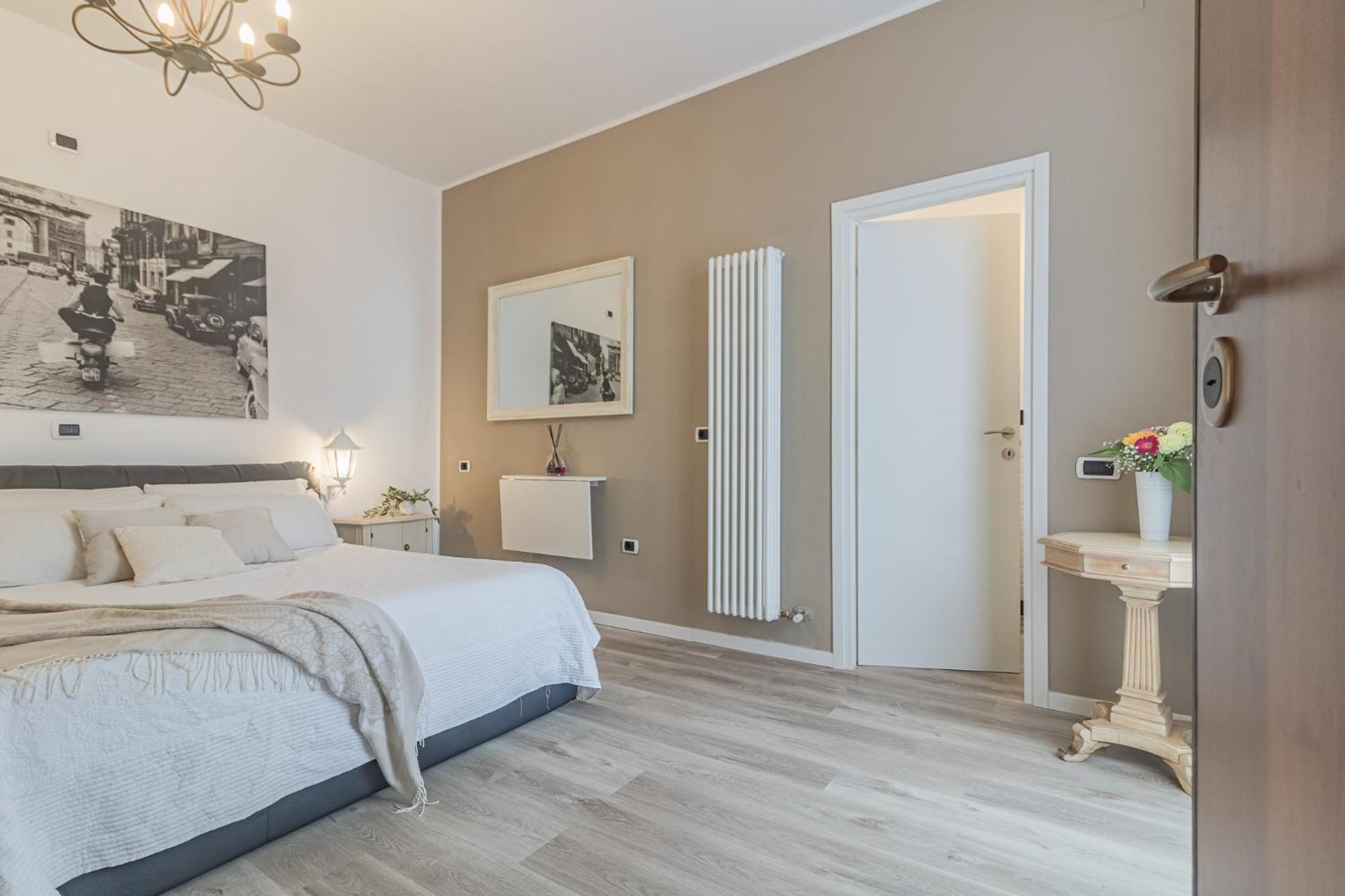 Thea - Centro Storico Bed and Breakfast Monza Exterior foto